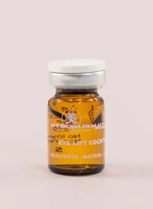 <b>COCKTAIL PER IL LIFTING DEGLI OCCHI</b><br>// <em>UTSUKUSY</em>